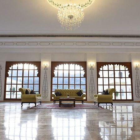 The Castle Mewar Hotel Rāma Екстериор снимка